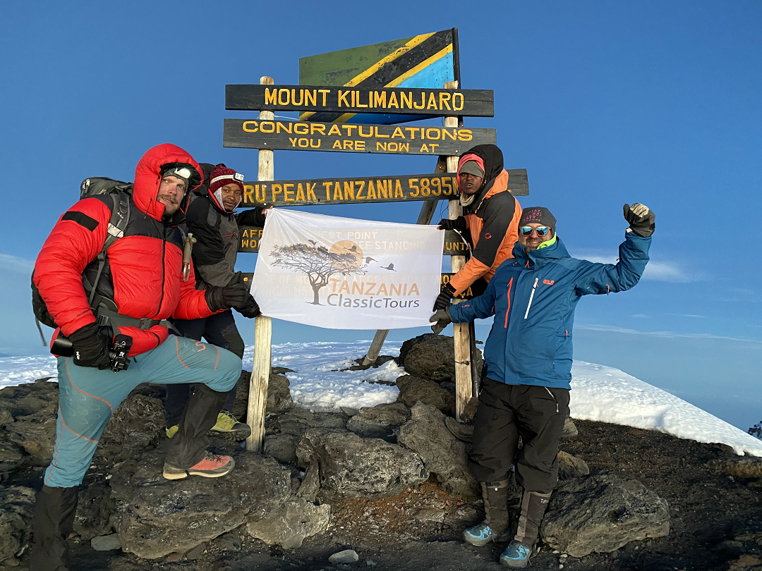 climbing kilimanjaro tours