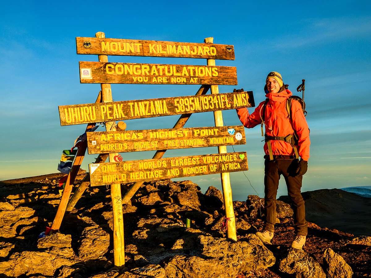 10-Tips-For-A-Successful-Climb-To-The-Summit-of-Mount-Kilimanjaro