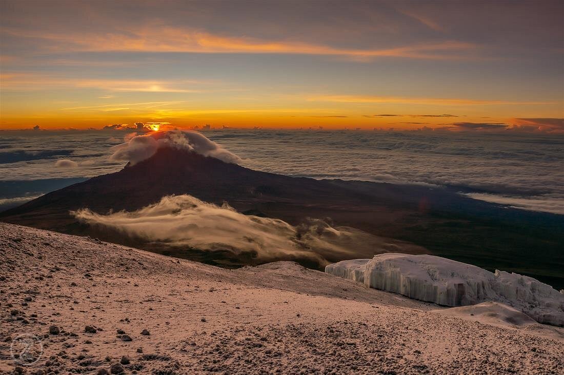 mount-kilimanjaro-sunrise