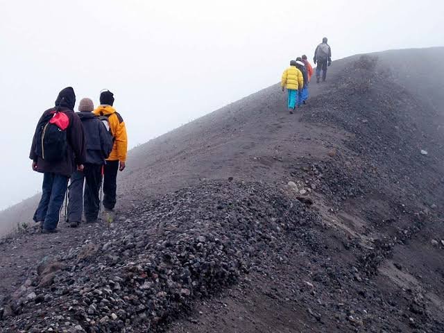 3 Days Mount Meru Trekking Adventure via Momella Route